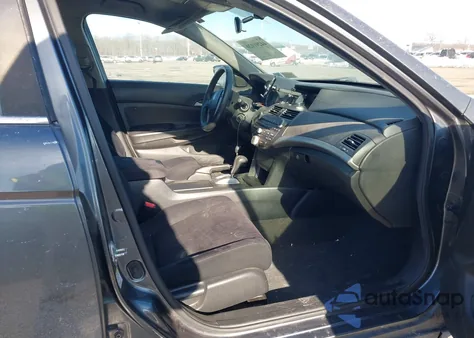 2011 Honda Accord 2.4 Lx z USA, uszkodzony, nr VIN 1HGCP2F3XBA141453